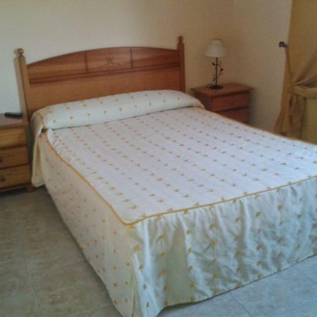 Hostal Alameda Mérida Zewnętrze zdjęcie